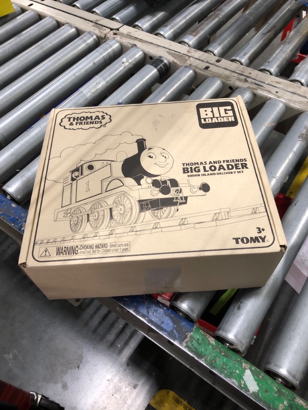 Photo 1 of Thomas and Friends Big Loader — Motorized Thomas the Train Set — Includes Thomas the Train, Percy the Train, and Terence the Tractor — Girls and Boys Ages 3 Years and Up