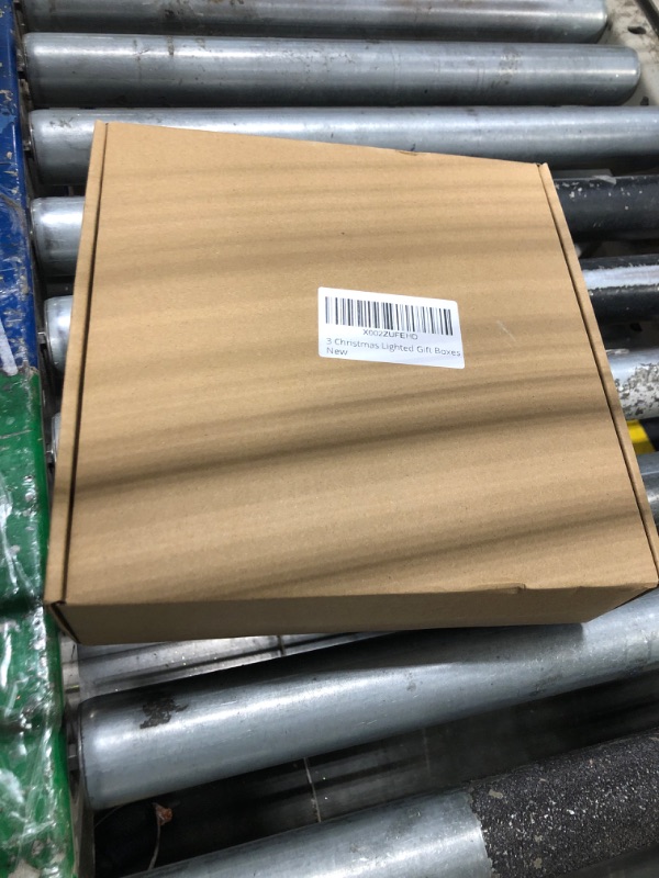 Photo 1 of Christmas Lighted Gift Boxes,Pre-lit 60 LED Light Up Transparent Present Boxes with 3-Color Bow Battery Operated Christmas Decorations Front Porch,Outdoor Christmas Lawn Decorations Yard