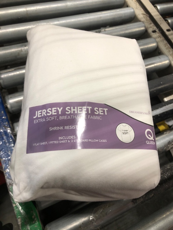 Photo 2 of Amazon Basics Cotton Jersey 4-Piece Bed Sheet Set, Queen, Oatmeal, Solid