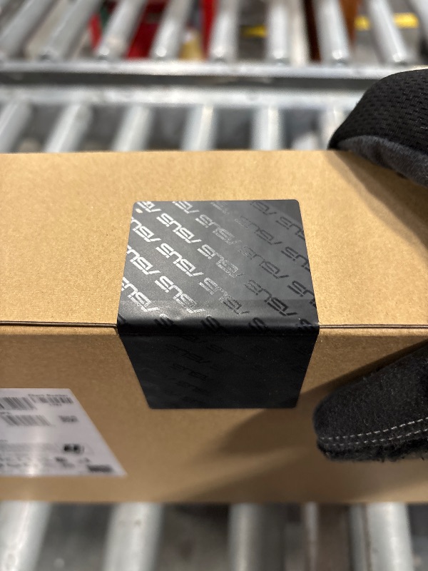 Photo 1 of ASUS Chromebox 5 with Intel® Core i3-1220P Processor, 8GB Memory, M.2 128G NVMe SSD, Dual HDMI, one DP, Gigabit LAN, WiFi 6E, Thunderbolt ™ 4, Wireless Charger, VESA Mount