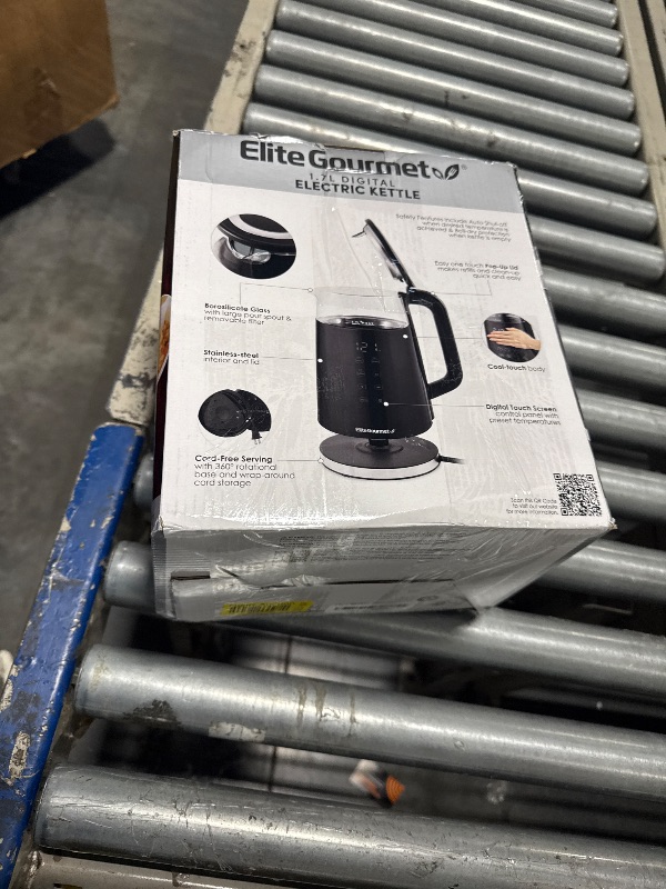 Photo 2 of **** NEEDS TO BE CLEANED**** Elite Gourmet EKT8717 1.7L Double Wall Cool Touch Electric Tea Kettle, Glass Exterior, Real Time Temperature, Digital Touch-Screen, Programmable, Keep Warm, Auto Shut-Off, Black