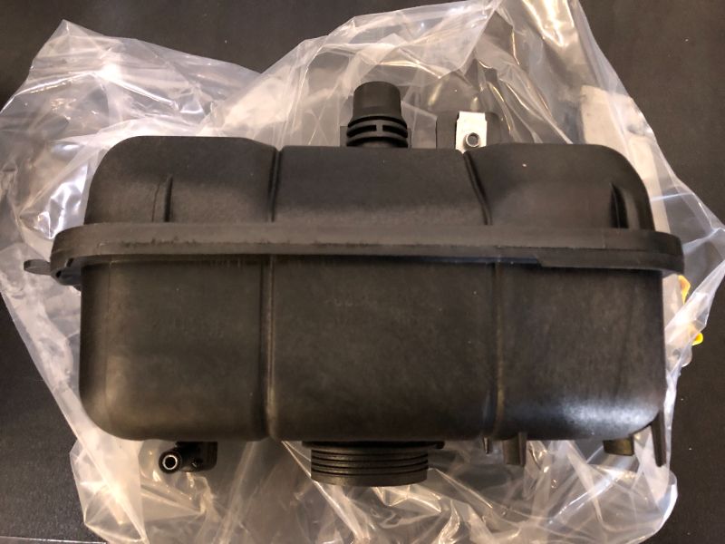 Photo 2 of YQABLE Coolant Recovery Bottle 68364312AC Compatible for Jeep Wrangler 2.0L L4 2019-2023