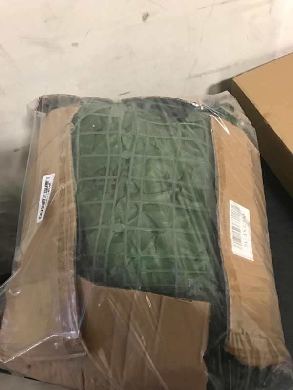 Photo 1 of DOPGIB Artificial Ivy Privacy Fence Screen,140"x 40" (39 SQFT) UV-Anti Faux Hedge Fence and Fake Ivy Vine Leaf Wall Panels for Indoor&Outdoor Green Backdrop, Garden Greenery Decor