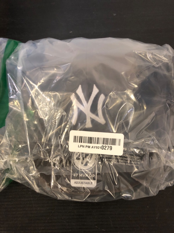 Photo 2 of '47 York Yankees Cold Zone MVP Cap - Black