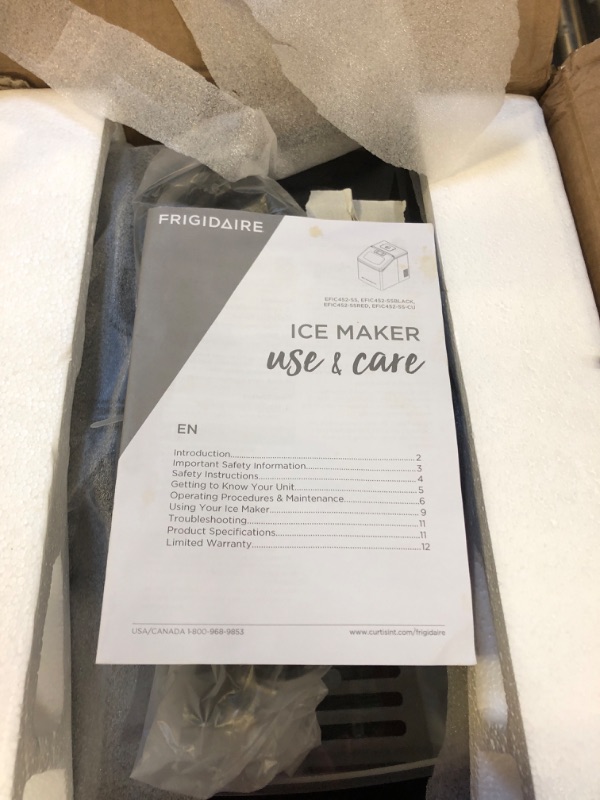 Photo 3 of 11.3" 40-Lb. Freestanding Icemaker