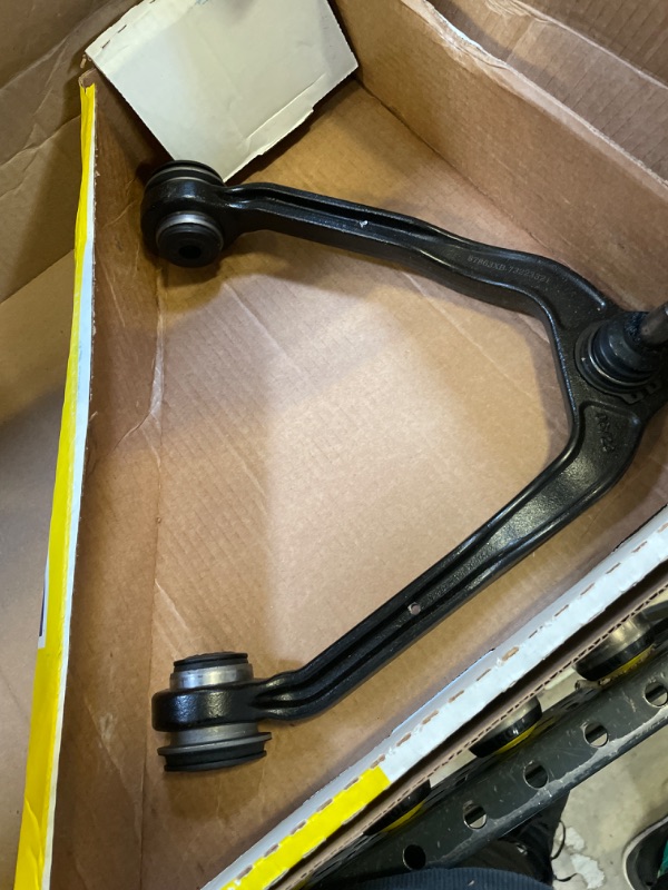 Photo 2 of MOOG CK80942 Front Upper Suspension Control Arm and Ball Joint Assembly for Chevrolet Silverado 1500