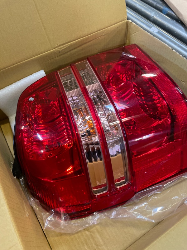 Photo 2 of TYC 11-5931-00 Toyota Highlander Passenger Side Replacement Tail Light Assembly