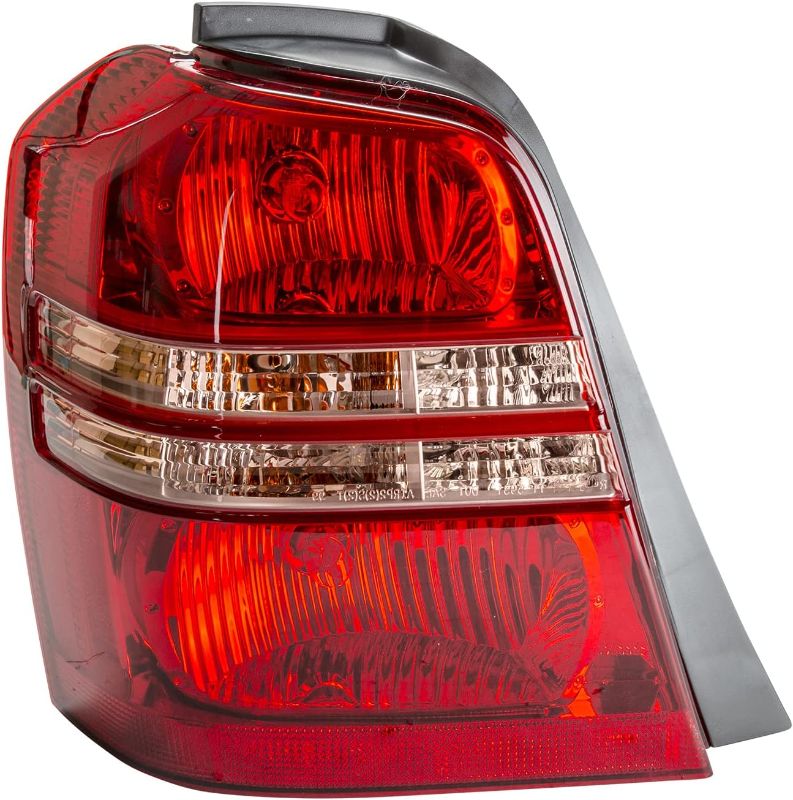 Photo 1 of Tyc 11-5932-00 Toyota Highlander Driver Side Replacement Tail Light Assembly