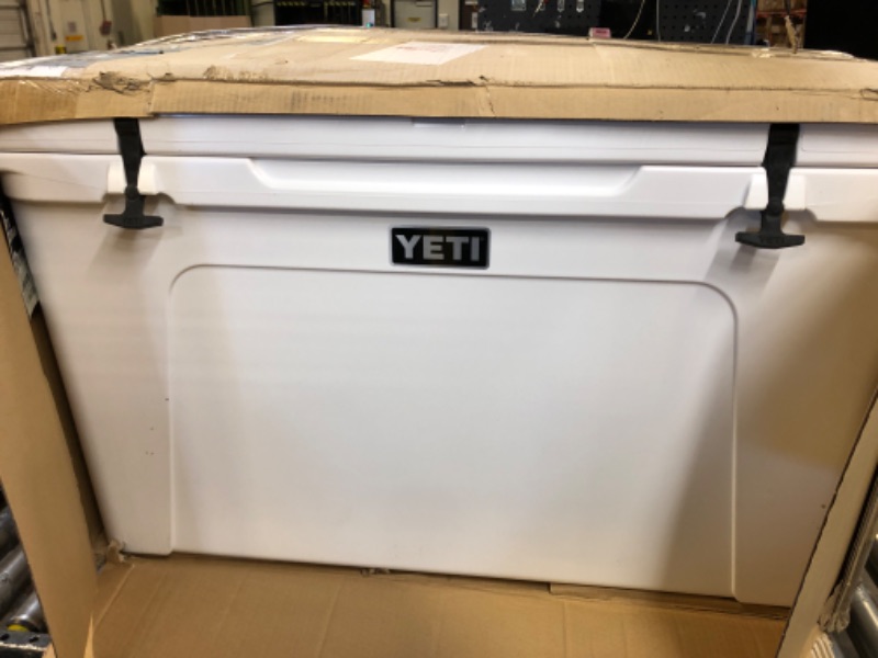 Photo 3 of YETI Tundra 210 Cooler, White