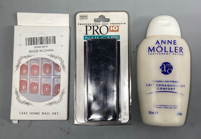 Photo 1 of 25 Miscellaneous Nail Supplies with Random Nail Set New