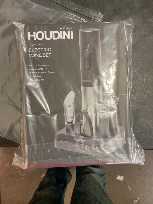 Photo 2 of Houdini Electric Wine Opener Set