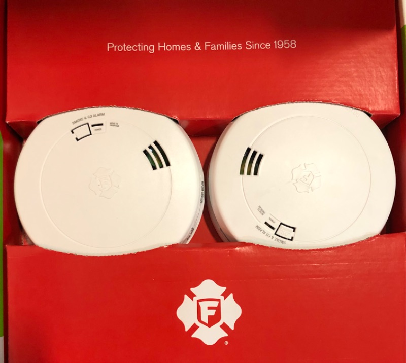 Photo 2 of First Alert Precision Detection, 10-year Battery Smoke and Carbon Monoxide Alarm, 2-pack