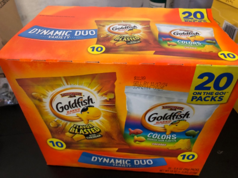 Photo 2 of exp date 11/17/2024---Goldfish Dynamic Duo Variety Pack, Colors Cheddar & Flavor Blasted Xtra Cheddar, Snack Packs, 20 Ct Colors Cheddar and Flavor Blasted Xtra Cheddar