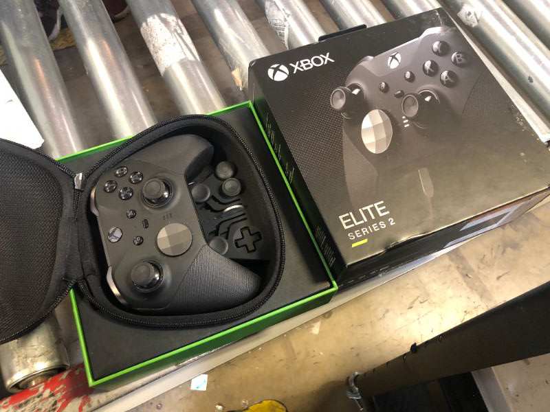 Photo 2 of Xbox Elite Wireless Controller Series 2 - Black