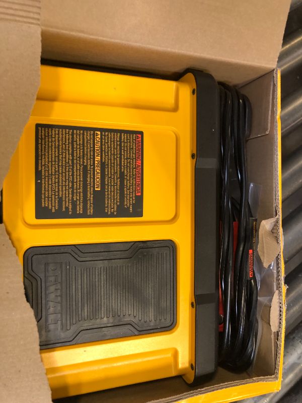 Photo 2 of DEWALT DXAEC100 DXAEC100 Professional 30-Amp Battery Charger and 3-Amp Maintainer with 100-Amp Engine Start