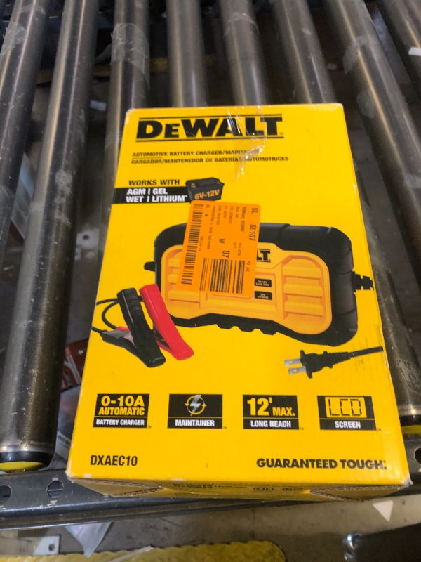 Photo 3 of DeWalt DXAEC10 Professional 10 Amp Battery Charger, Battery Maintainer, Battery Trickle Charger