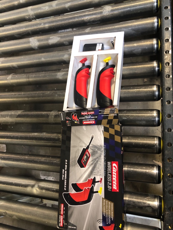 Carrera 10120 Wireless 2.0 Duo Controllers and Receiver for Digital 132