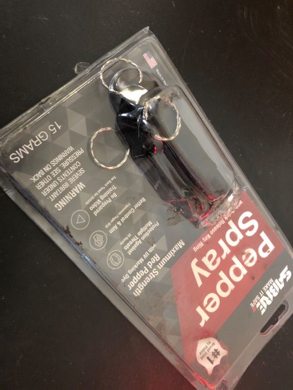 Photo 2 of 3-In-1 Key Case Pepper Spray W/ Quick Release Key Ring (Sabre)