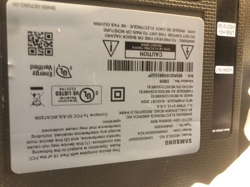 Photo 1 of SAMSUNG 40-inch Class LED Smart FHD TV 1080P (UN40N5200AFXZA, 2019 Model), Black 40 Inch TV Only