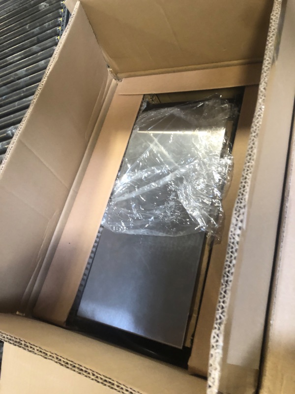 Photo 1 of PYY Commercial Conveyor Toaster with Electric Stainless Conveyor, Heavy Duty Toaster for Restaurant Bun Bagel Bread (150 Slices/h Black)