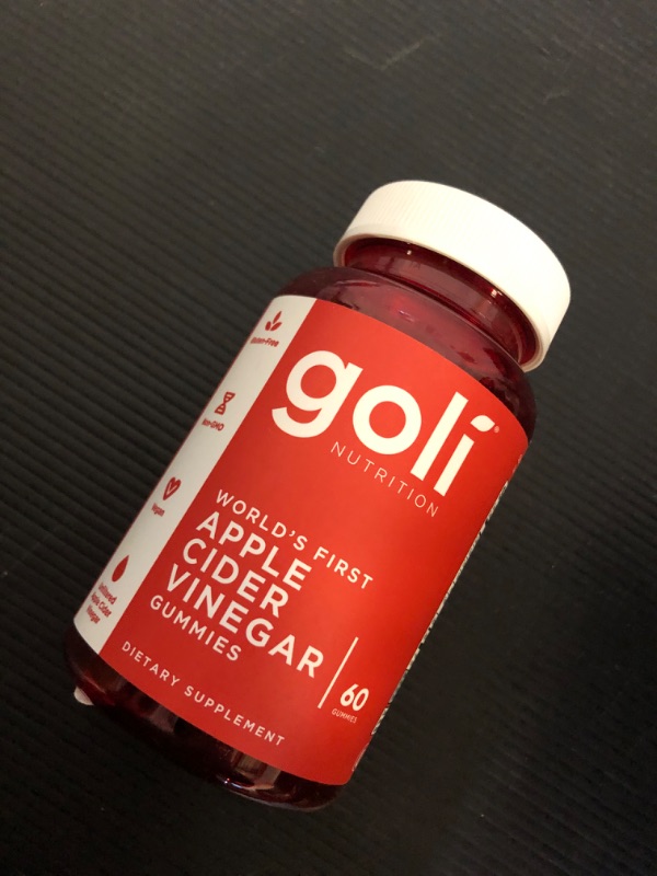 Photo 1 of Goli Apple Cider Vinegar Gummy Vitamins - 60 Count - Vitamin B12, Gelatin-Free, Gluten-Free, Vegan & Non-GMO
--- EXp. 07/2025