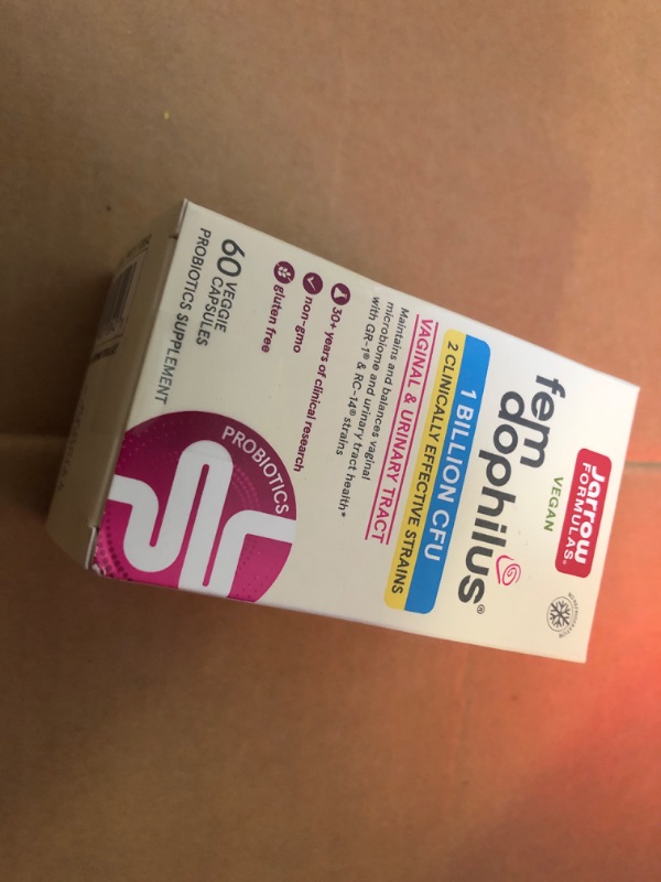 Photo 1 of exp date 11-2024------Jarrow Formulas Fem-Dophilus Probiotics 1 Billion CFU With 2 Clinically Effective Strains, Dietary Supplement for Vaginal Health and Urinary Tract Health, 60 Veggie Capsules, 60 Day Supply Unflavored 60 Count (Pack of 1)