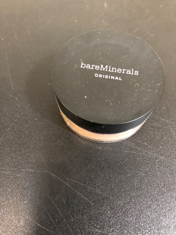 Photo 2 of bareMinerals Original Loose Powder Foundation SPF 15, Lightweight Mineral Loose Powder Foundation Makeup, Buildable Coverage, Talc Free, Vegan Medium Beige 12 0.28 Ounce (Pack of 1)