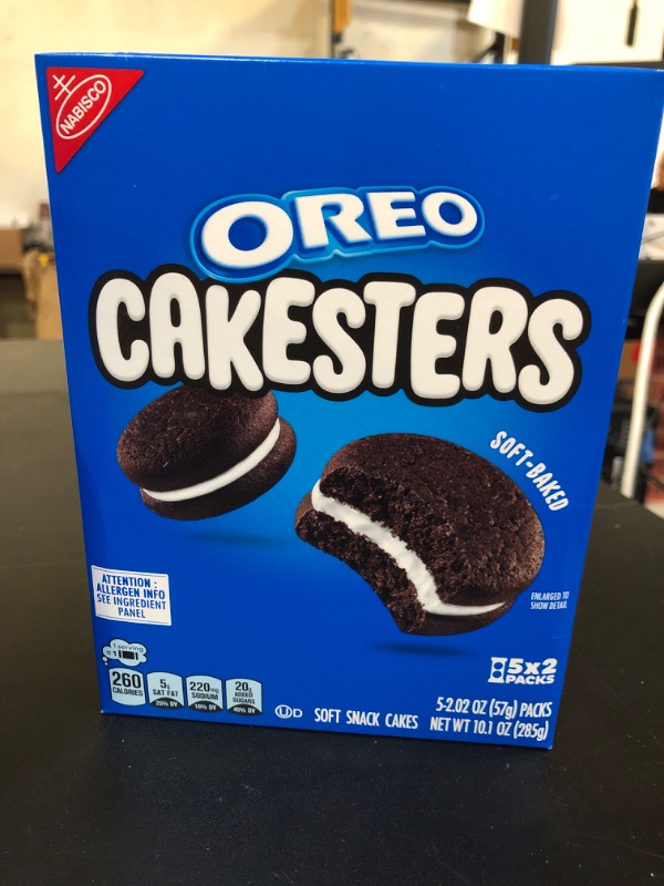 Photo 2 of OREO Cakesters Soft Snack Cakes, 5 - 2.02 oz Snack Packs