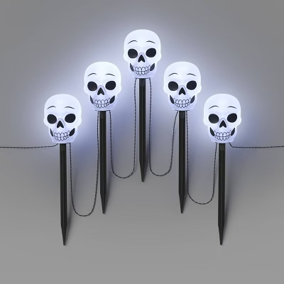 Photo 1 of 5ct 14.5" LED Halloween Pathway Lights with Timer Cool White Skull - Hyde & EEK! Boutique