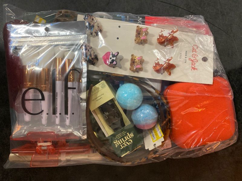 Photo 1 of 21 Item Miscellaneous Brand Name Beauty & Cosmetics New