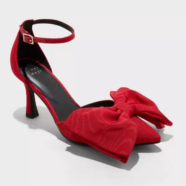 Photo 1 of Red 8 Women's Grace Bow Pumps with Memory Foam Insole 