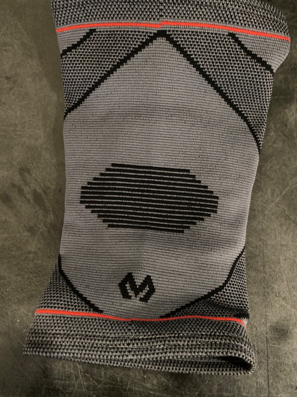 Photo 2 of S/M McDavid Sport Compression Knit Knee Sleeve with Gel Buttress