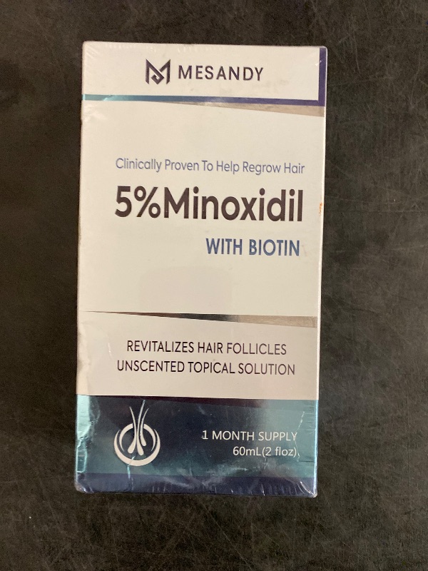 Photo 1 of 5% Minoxidil for Men and Women, Minoxidil for Men Hair Growth, Hair Growth Serum, Hair Regrowth Treatment For Men, with Biotin, with roller, 1 Month Supply
