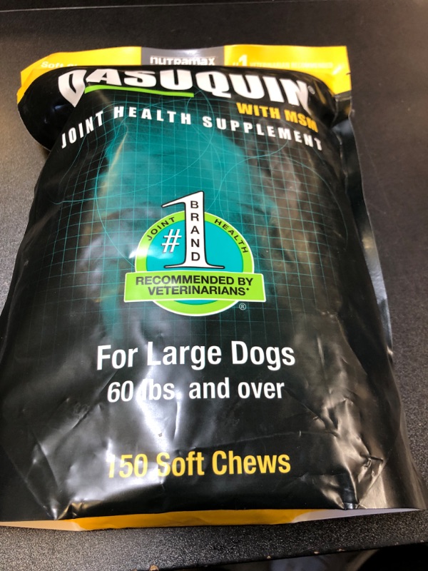 Photo 2 of Nutramax Dasuquin with MSM Joint Health Supplement for Large Dogs, 150 Soft Chews  EXP.03/2026