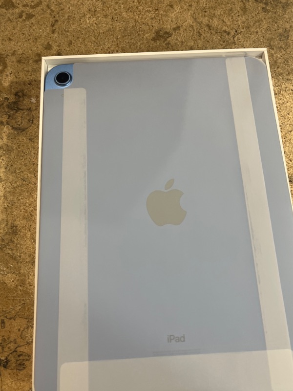 Photo 2 of Apple iPad 10.9-inch Wi-Fi 256GB - (2022, 10th Generation) - Blue
