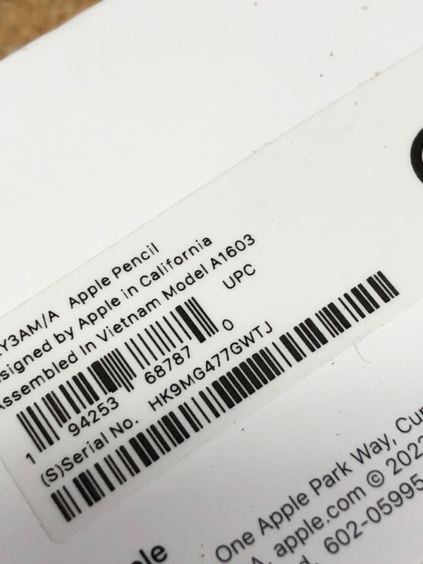 Photo 3 of (PARTS ONLY/ NO RETURNS OR REFUNDS) 
Pencil (1st Generation) with USB-C to Pencil Adapter