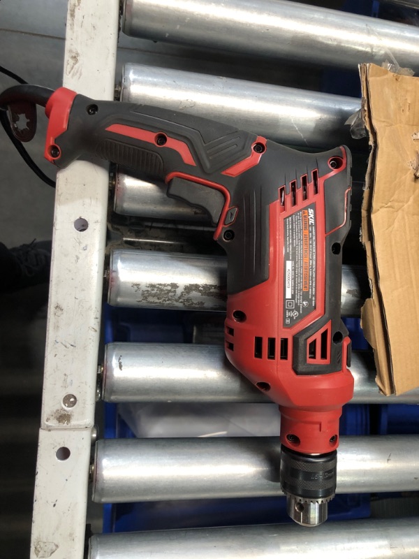 Photo 6 of ***USED - MISSING PARTS - DAMAGED - SEE COMMENTS***
SKIL 7.5-Amp 1/2-Inch Corded Hammer Drill - HD182001