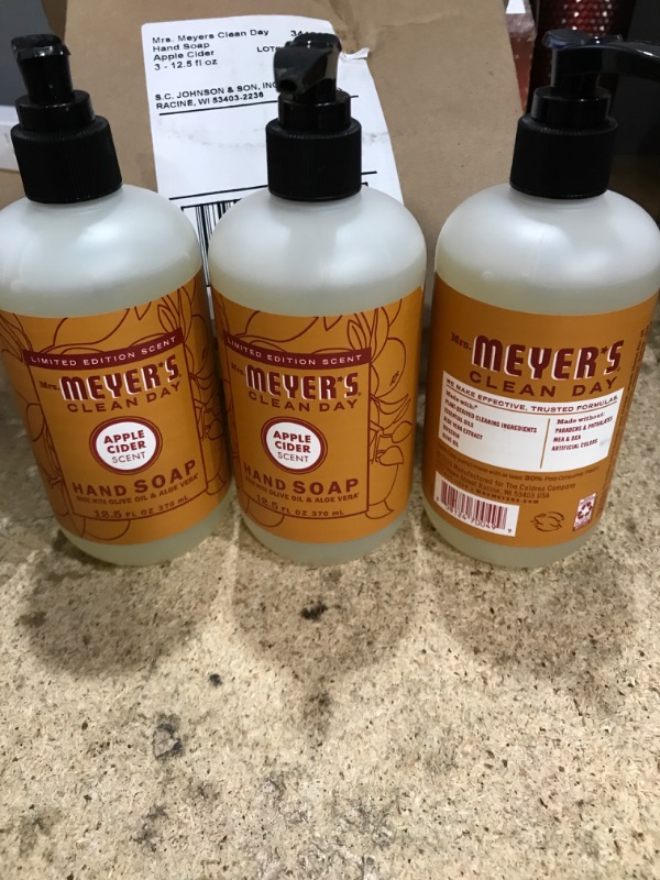 Photo 2 of 
MRS. MEYER'S CLEAN DAY Hand Soap, Made with Essential Oils, Apple Cider, 12.5 Fl Oz (Pack of 3)