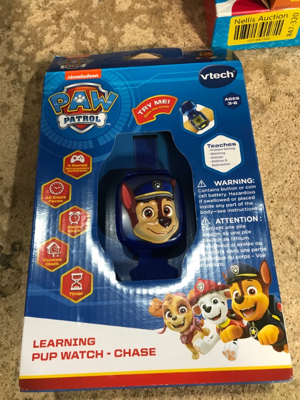 Photo 3 of 
VTech PAW Patrol Learning Pup Watch, Chase