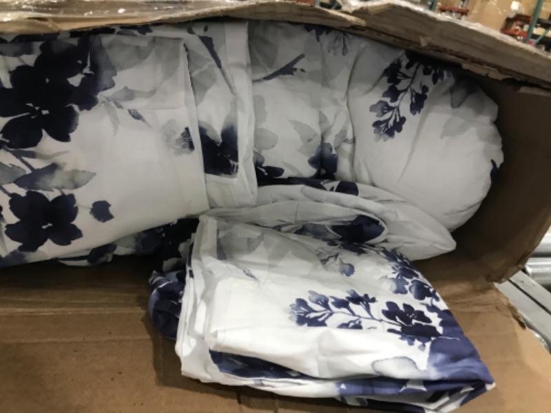 Photo 2 of Beaute Living Wonderful Sophia 5-Piece Floral Pattern Comforter Set 22026 White & Navy/5 Piece - Queen
