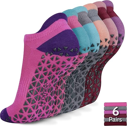 Photo 1 of [Size S] Non Slip Yoga Socks with Grips for Pilates, Ballet, Barre, Barefoot, Hospital Anti Skid Socks for Women and Men 