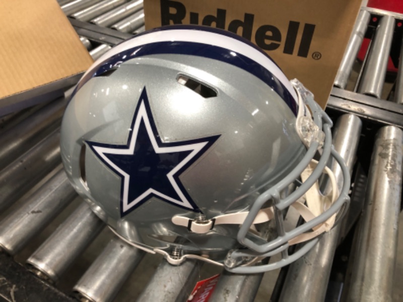 Photo 2 of Riddell NFL unisex-adult Riddell Full Size Replica Speed Helmet Dallas Cowboys