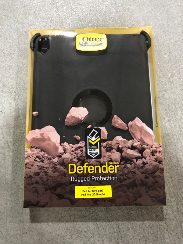 Photo 2 of OtterBox DEFENDER SERIES Case for iPad Pro 10.5" & iPad Air (3rd Generation) - Retail Packaging - BLACK