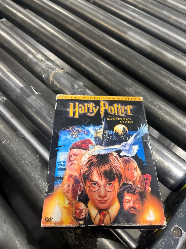 Photo 1 of Harry Potter and the Sorcerer's Stone (Dbl DVD) (WS) (Clean)
