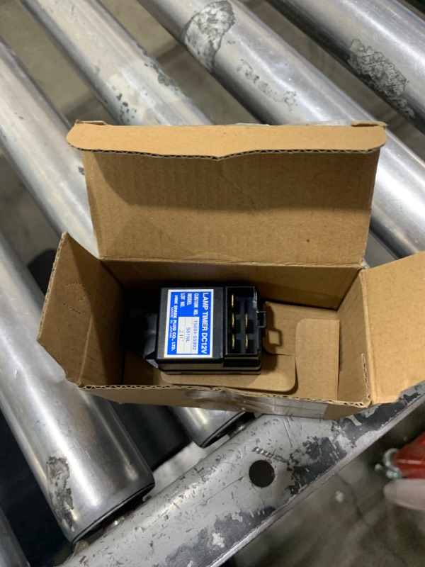 Photo 1 of YQABLE 12V Timer Relay SBA385870301 Timer Glow Plug SBA385870300 83965764 385870300 Compatible for New Holland TC35 TC35D TC40 TC40D TC45 TC45D Case