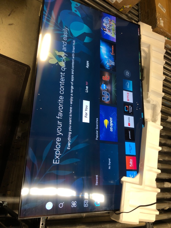 Photo 2 of SAMSUNG 65-Inch Class 4K Crystal UHD DU8000 Series HDR Smart TV w/Object Tracking Sound Lite
*LCD DAMAGE, ABOUT 70% OF SCREEN GOES BLURRY EVERY COUPLE OF SECONDS, VISIBLE LINE OF DAMAGE*