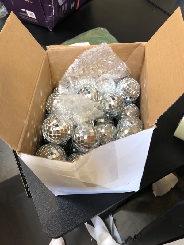 Photo 2 of 100 Pcs Mirror Disco Balls Decorations Different Sizes Bulk Silver Disco Balls Ornaments Hanging Disco Balls for Christmas Tree Dance Music 50s 60s 70s Disco Themed Party Decor (1, 2)