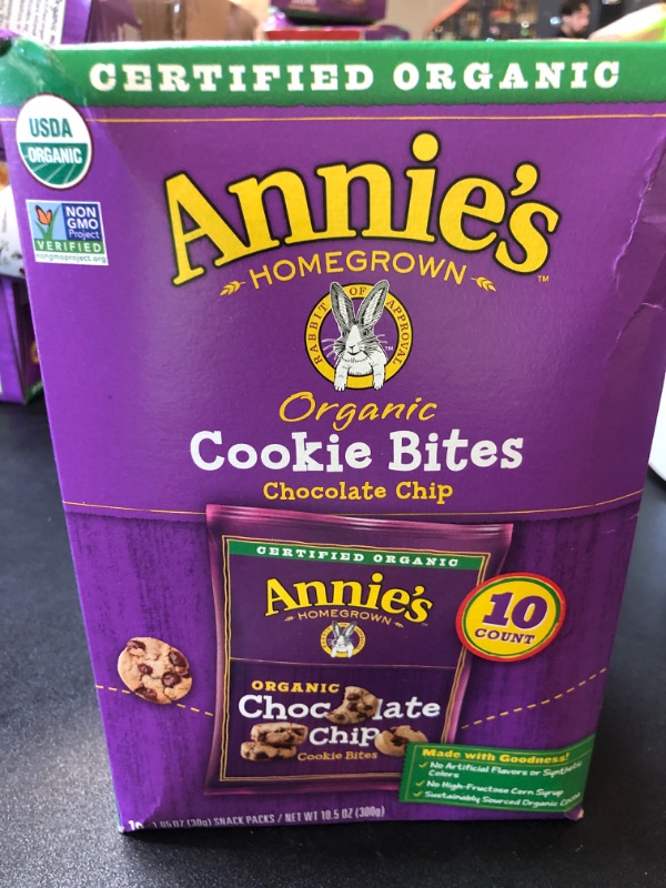 Photo 2 of Annie's Organic Chocolate Chip Cookie Bites (12 Count ) 