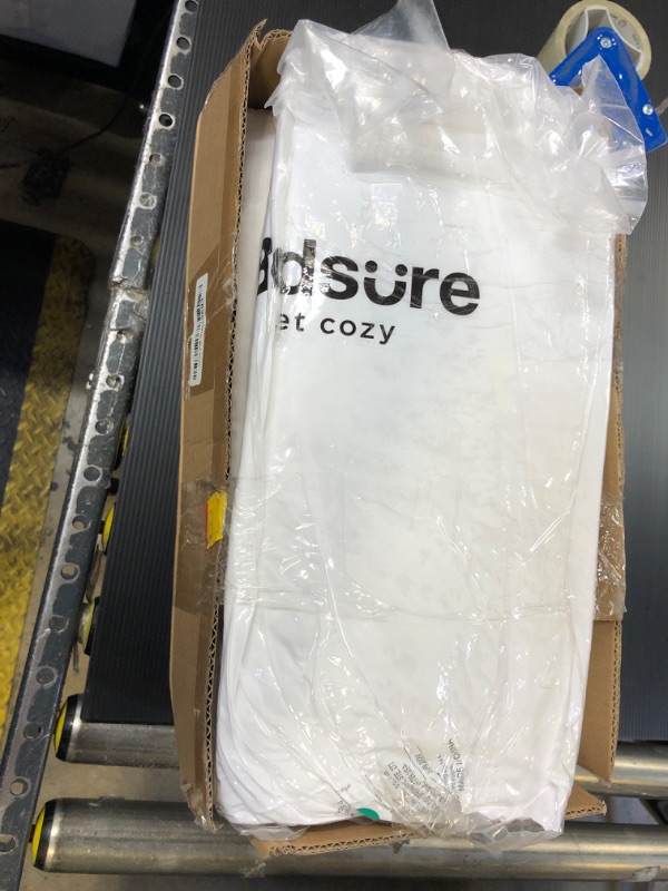 Photo 1 of Bedsure Pillows Queen Size Set of 2 - Queen Pillows 2 Pack Hotel Quality Bed Pillows for Sleeping Soft and Supportive Pillows for Side