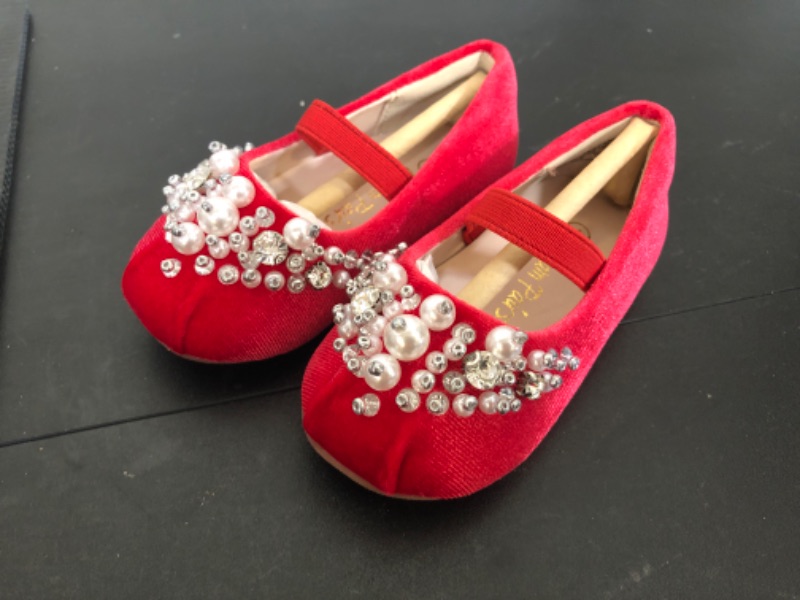 Photo 1 of Toddler Shoes size 4